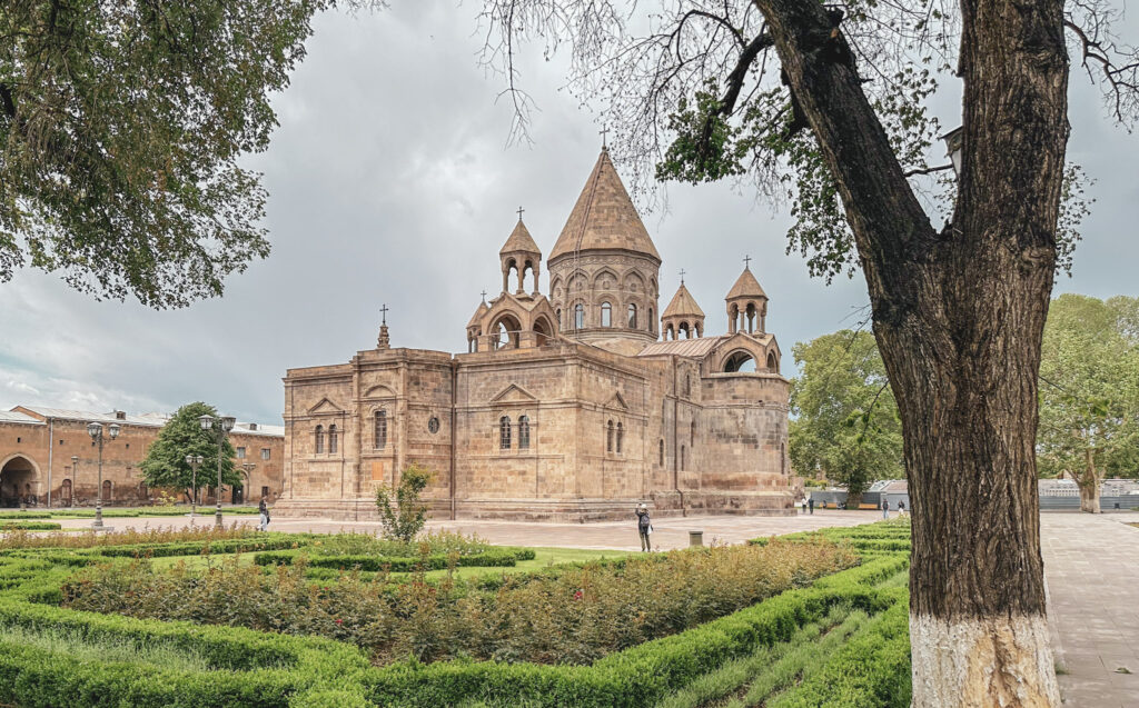 ečmiadzin